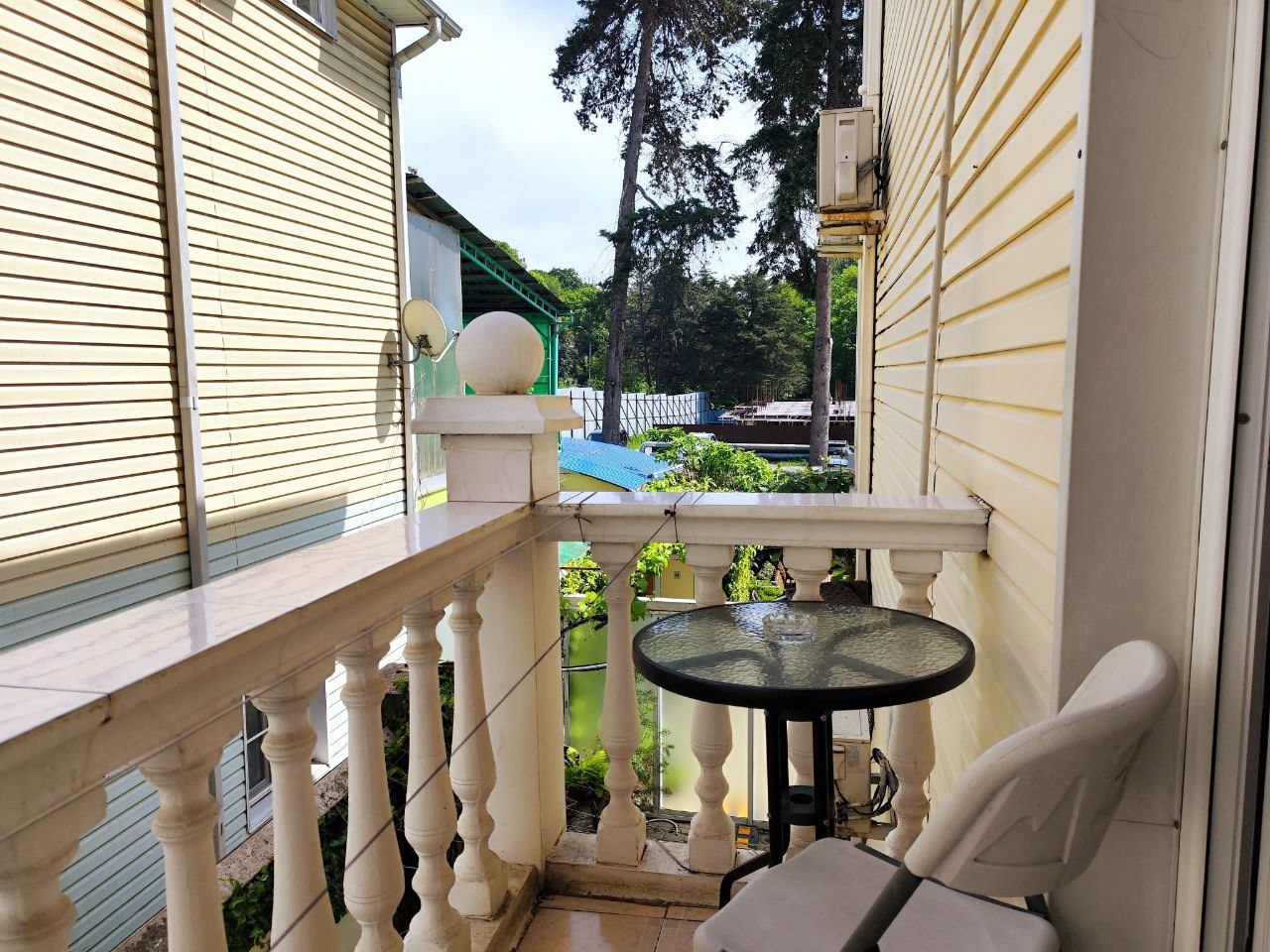 Апартаменты с балконом на 2м этаже в Регион 86