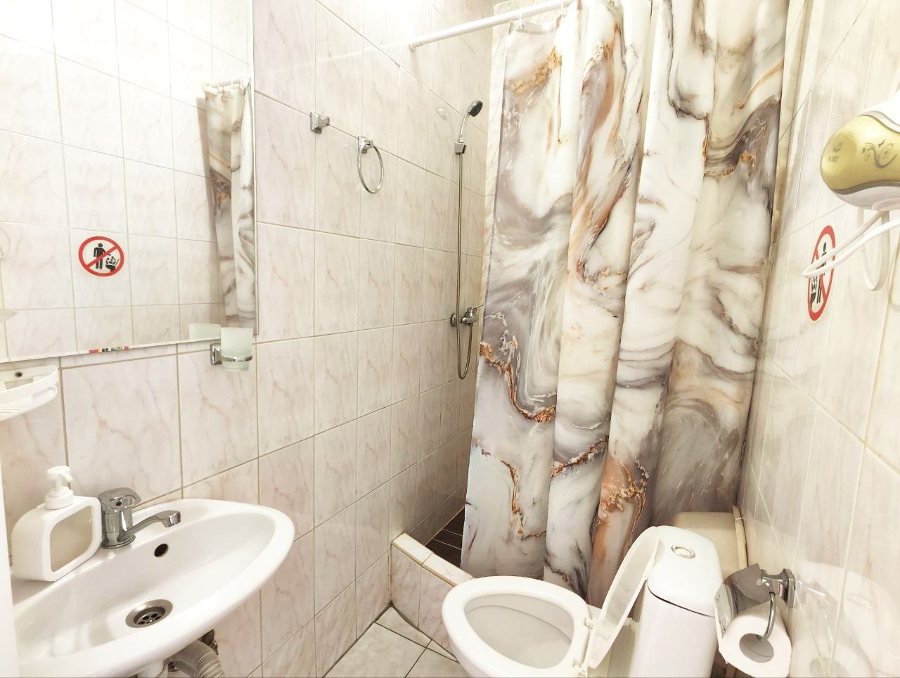 Апартаменты с балконом на 3м этаже в Регион 86