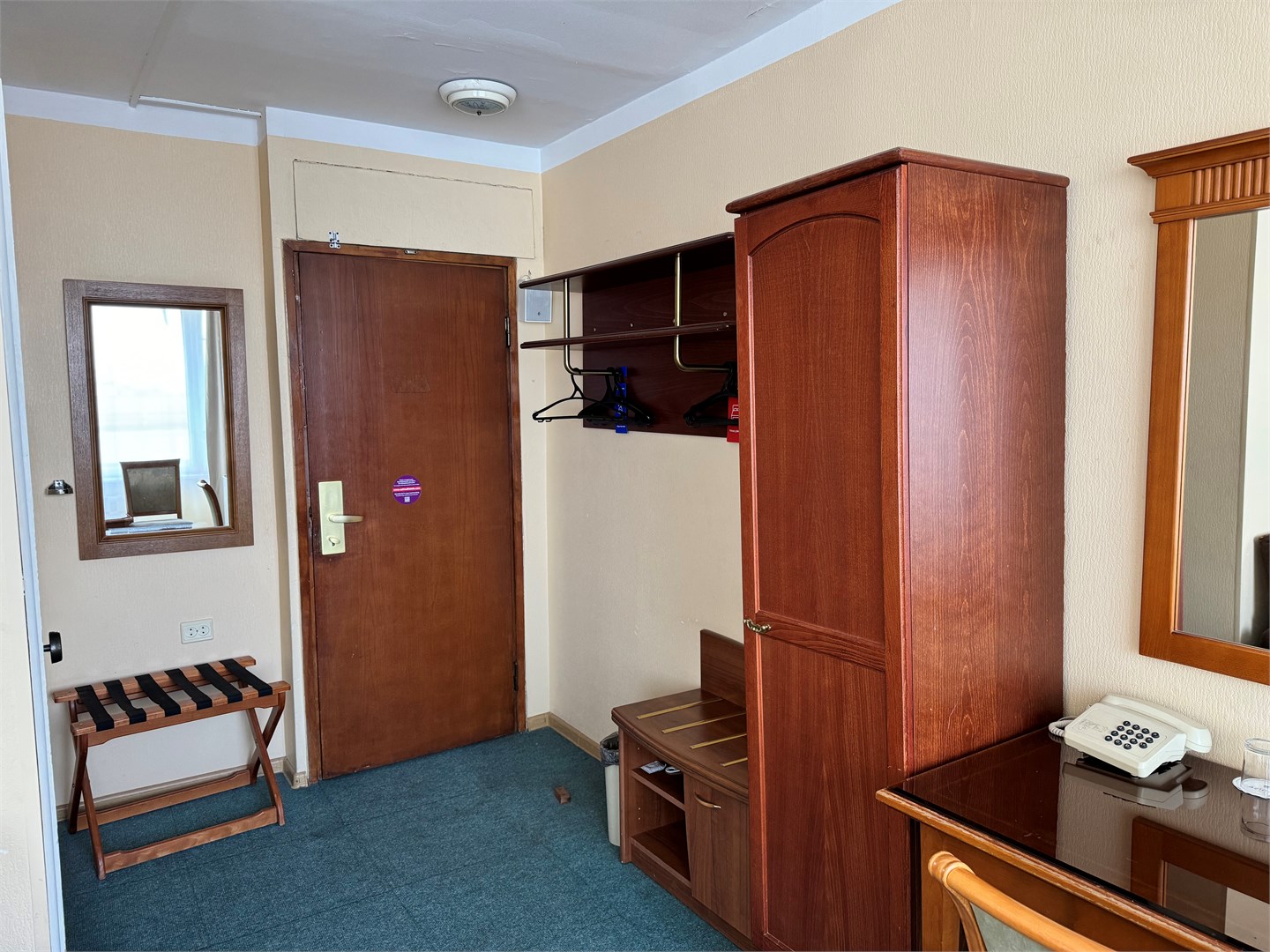 Улучшенный номер двухместный с двумя раздельными кроватями в А-Отель Фонтанка