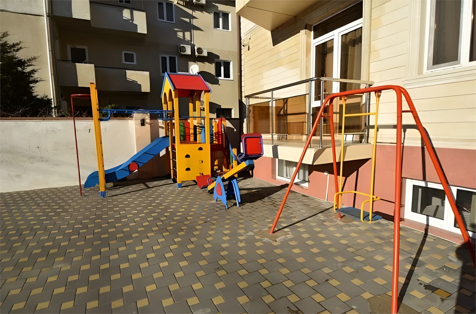 Стандарт трёхместный на мансарде в Посейдон 2