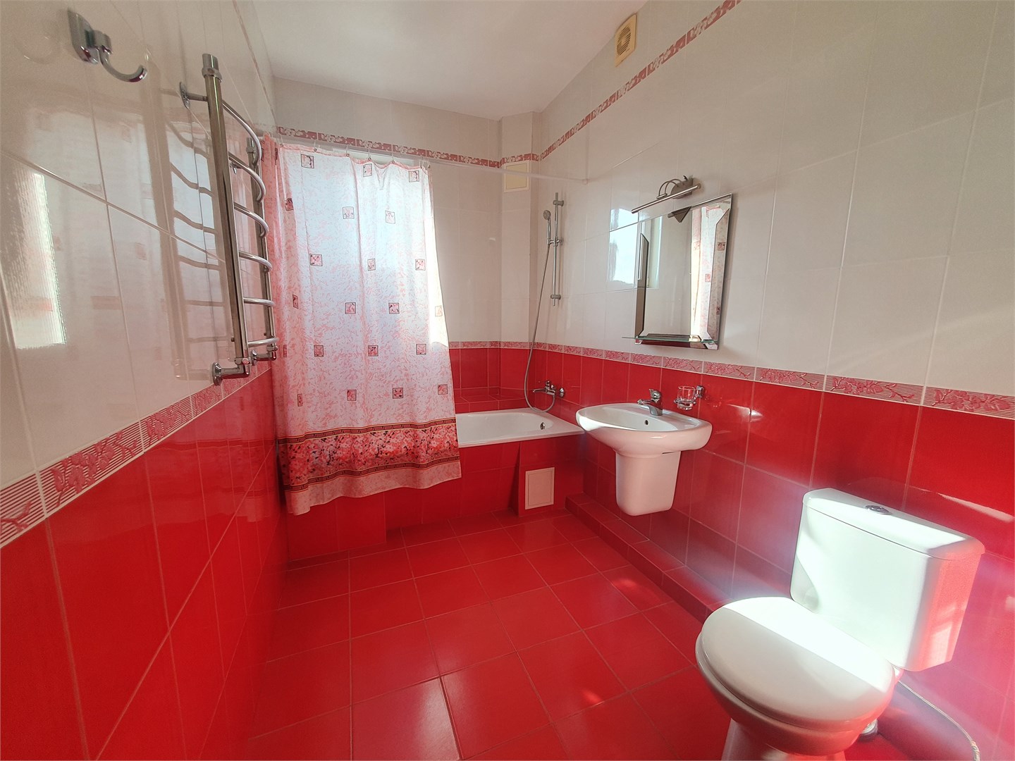 Двухкомнатный номер с балконом, стандарт в Камелот