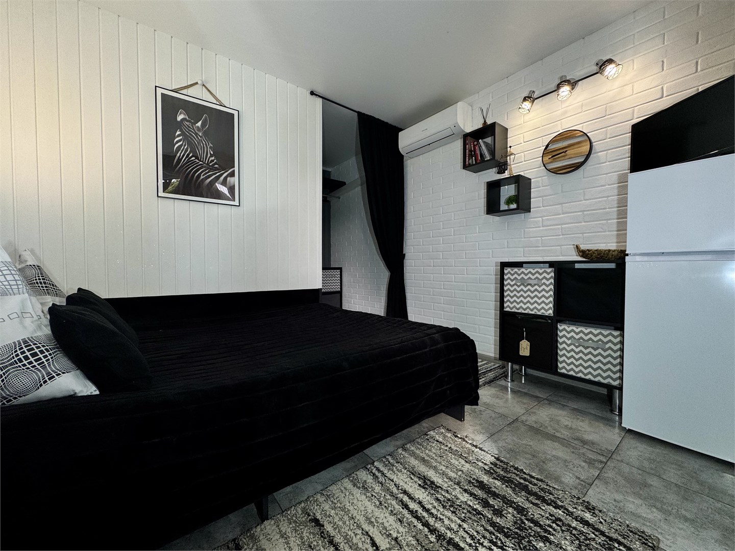 Стандарт для двоих в Дельфин