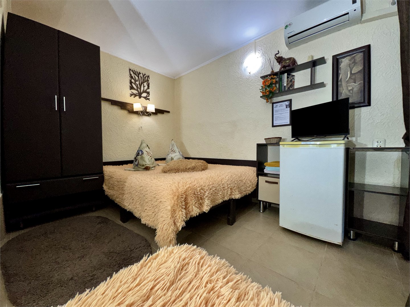 Стандарт для троих в Дельфин