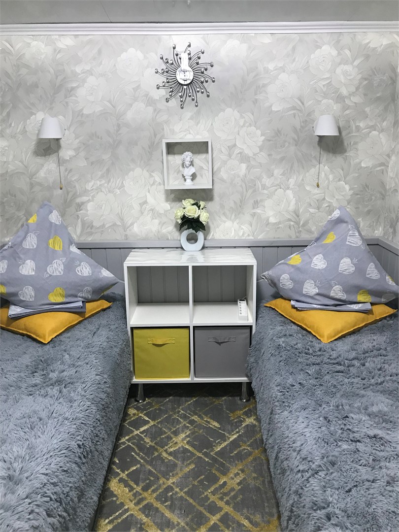 Эконом для двоих в Дельфин