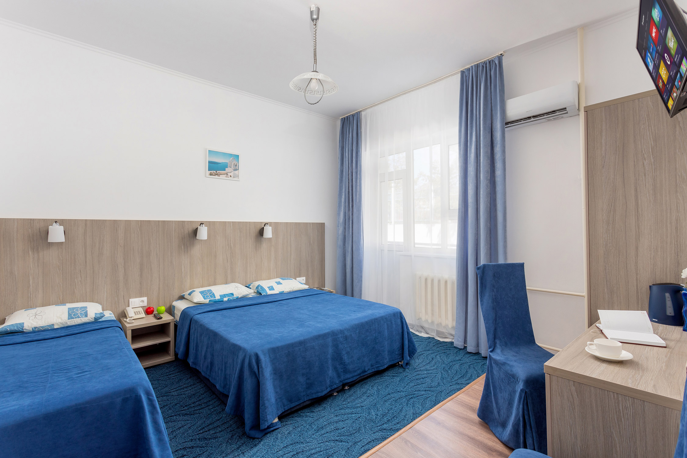 Стандарт трехместный без балкона в Арго