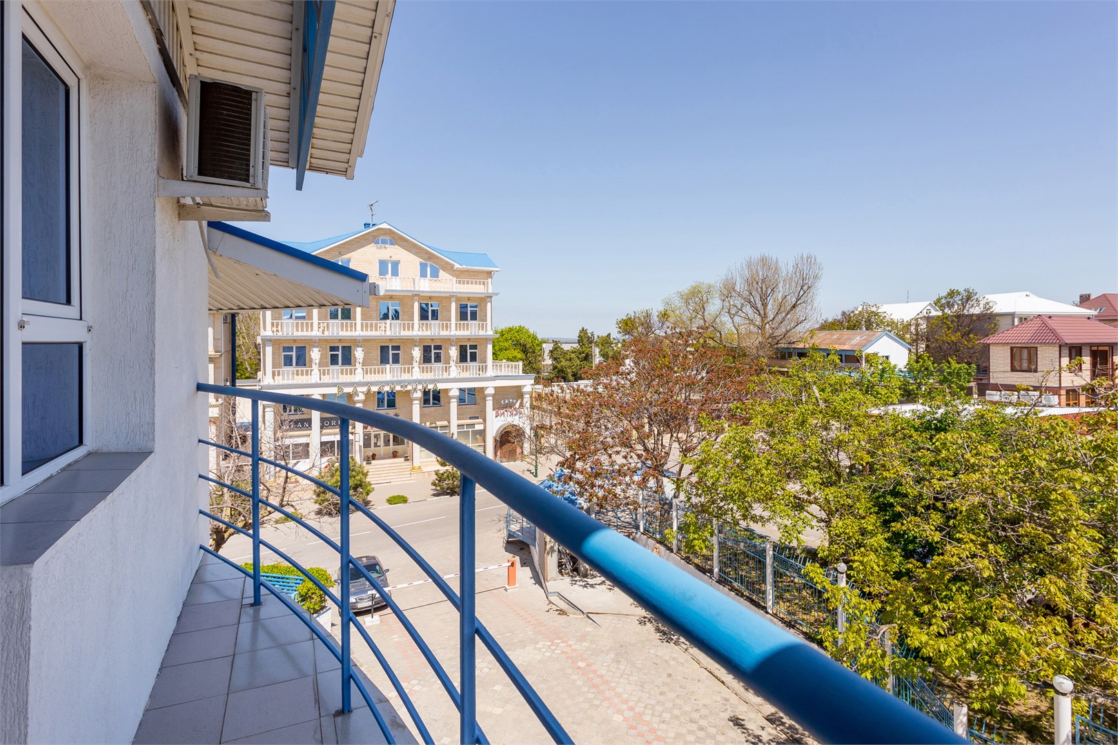 Полулюкс с мини-кухней в Арго