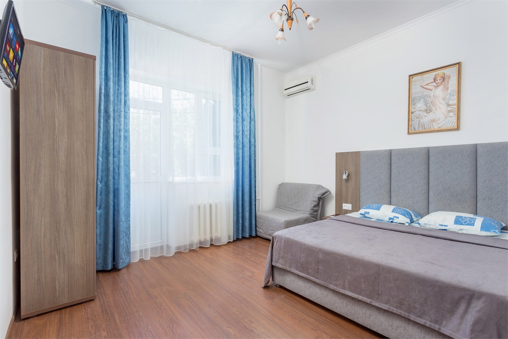 Люкс двухкомнатный в Арго