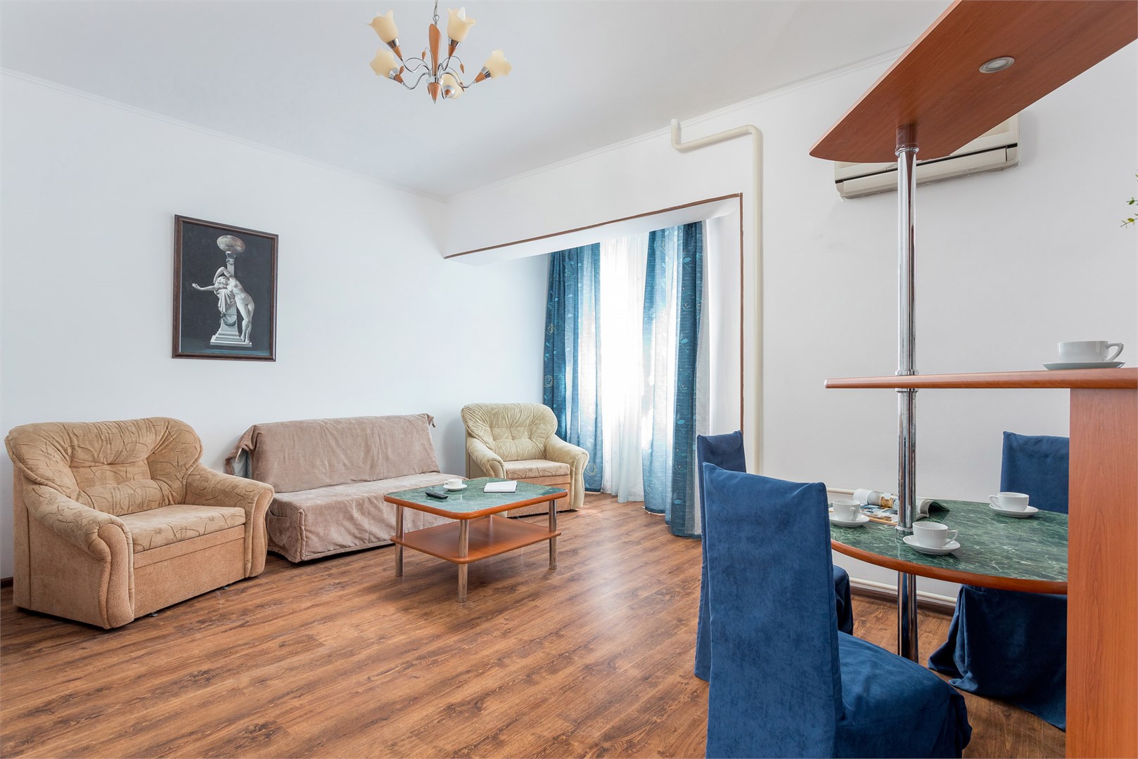 Люкс двухкомнатный в Арго