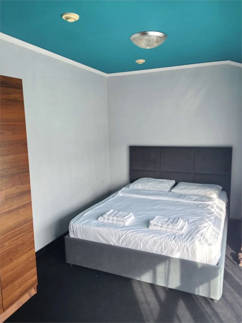 номер 3 местный в Атлантис