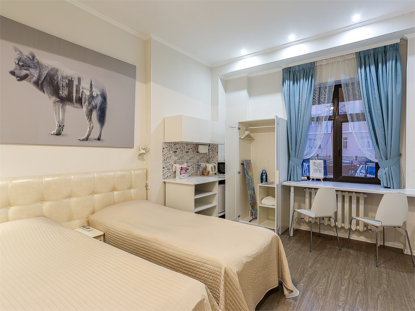 Мини-апартаменты "Холст" в Сибирия