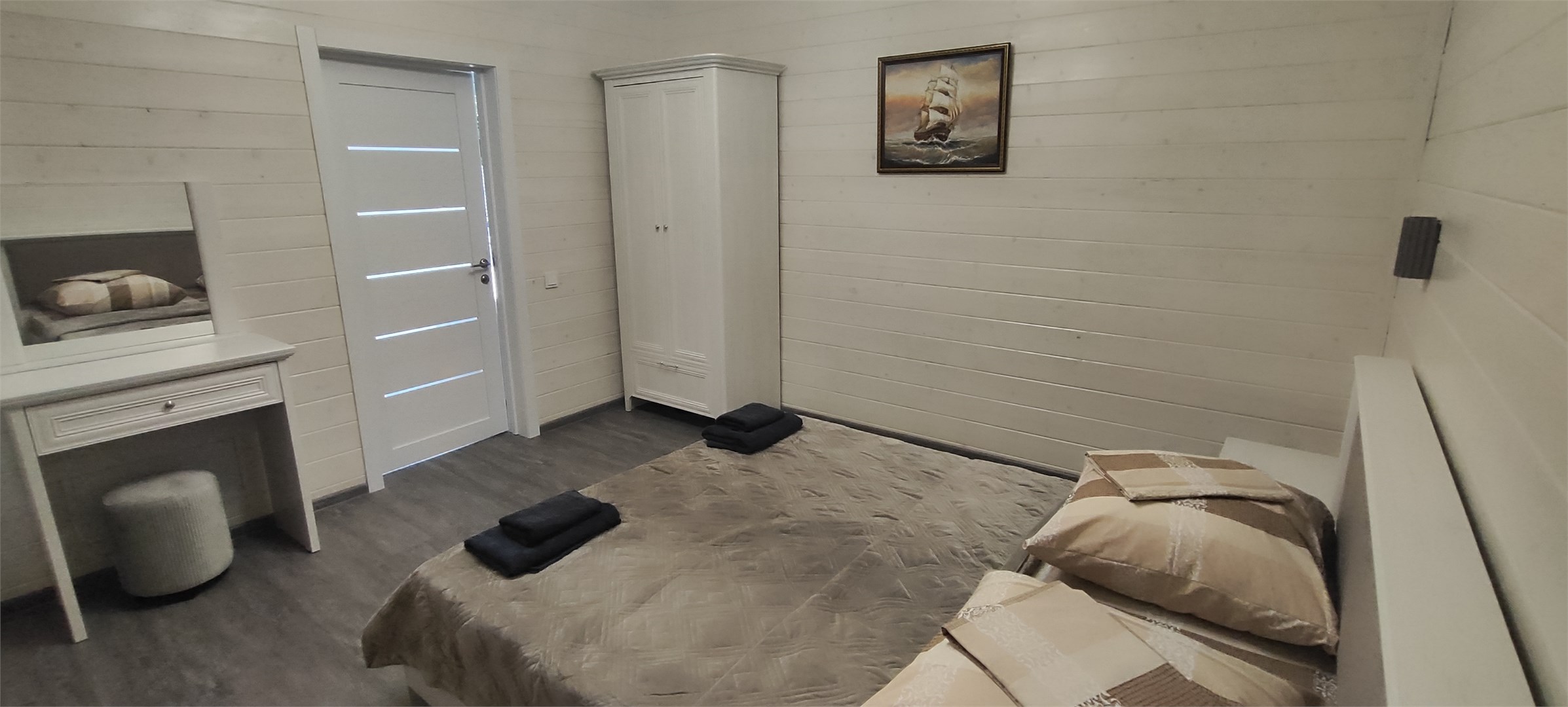 Аппартаменты. Дом-дуплекс в Камелот