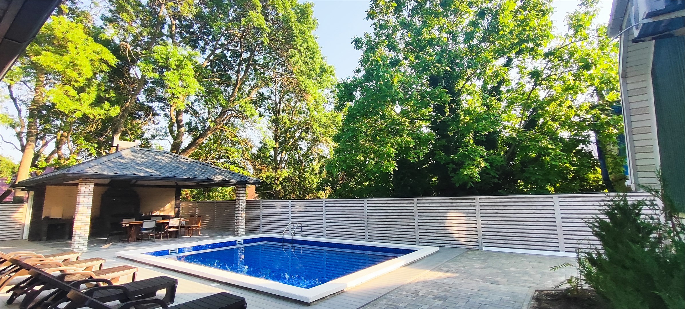 Аппартаменты. Дом-дуплекс в Камелот