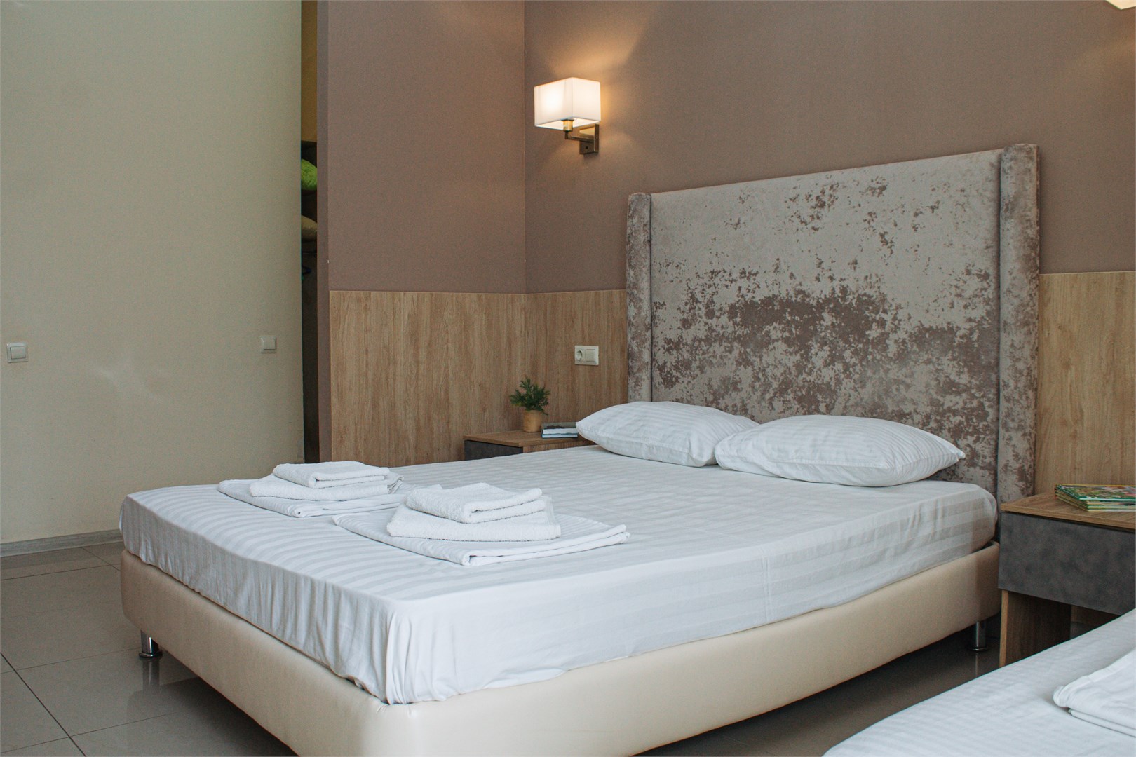 Комфорт 3м 2эт в Villa Park Victoria