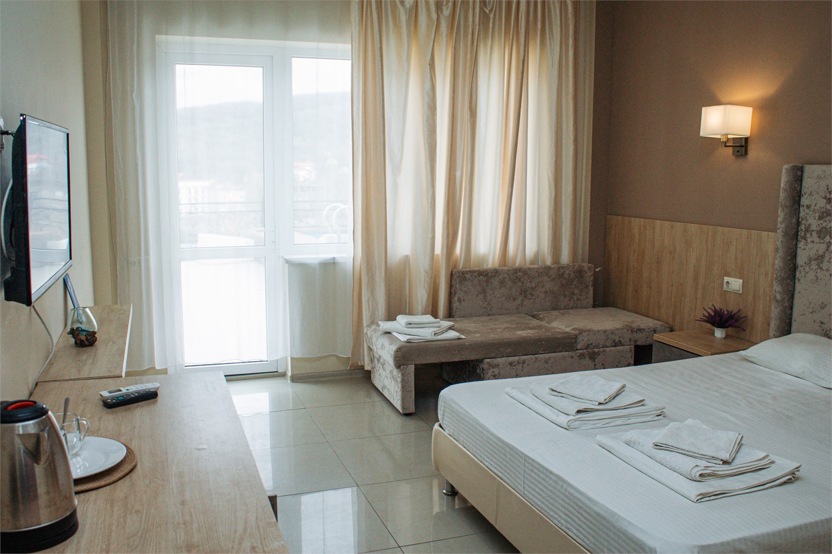Комфорт 3м 2эт в Villa Park Victoria
