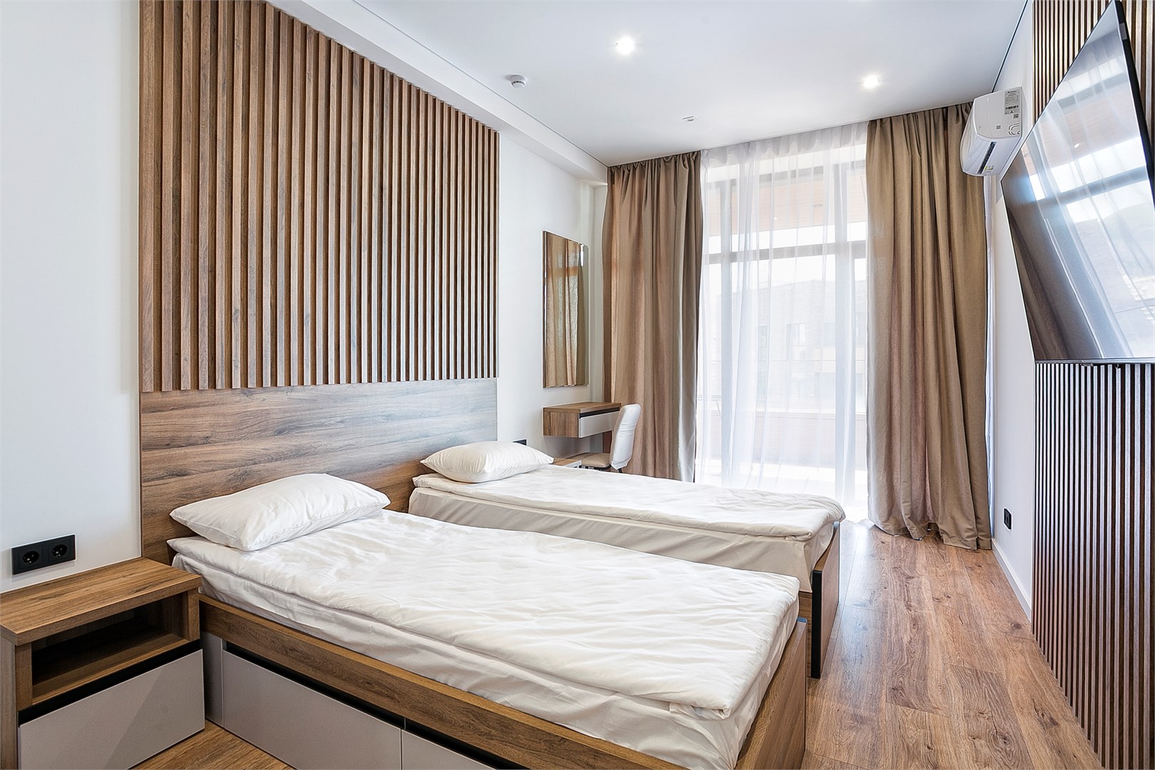 Однокомнатные апартаменты в ЖК More.Yalta  E16