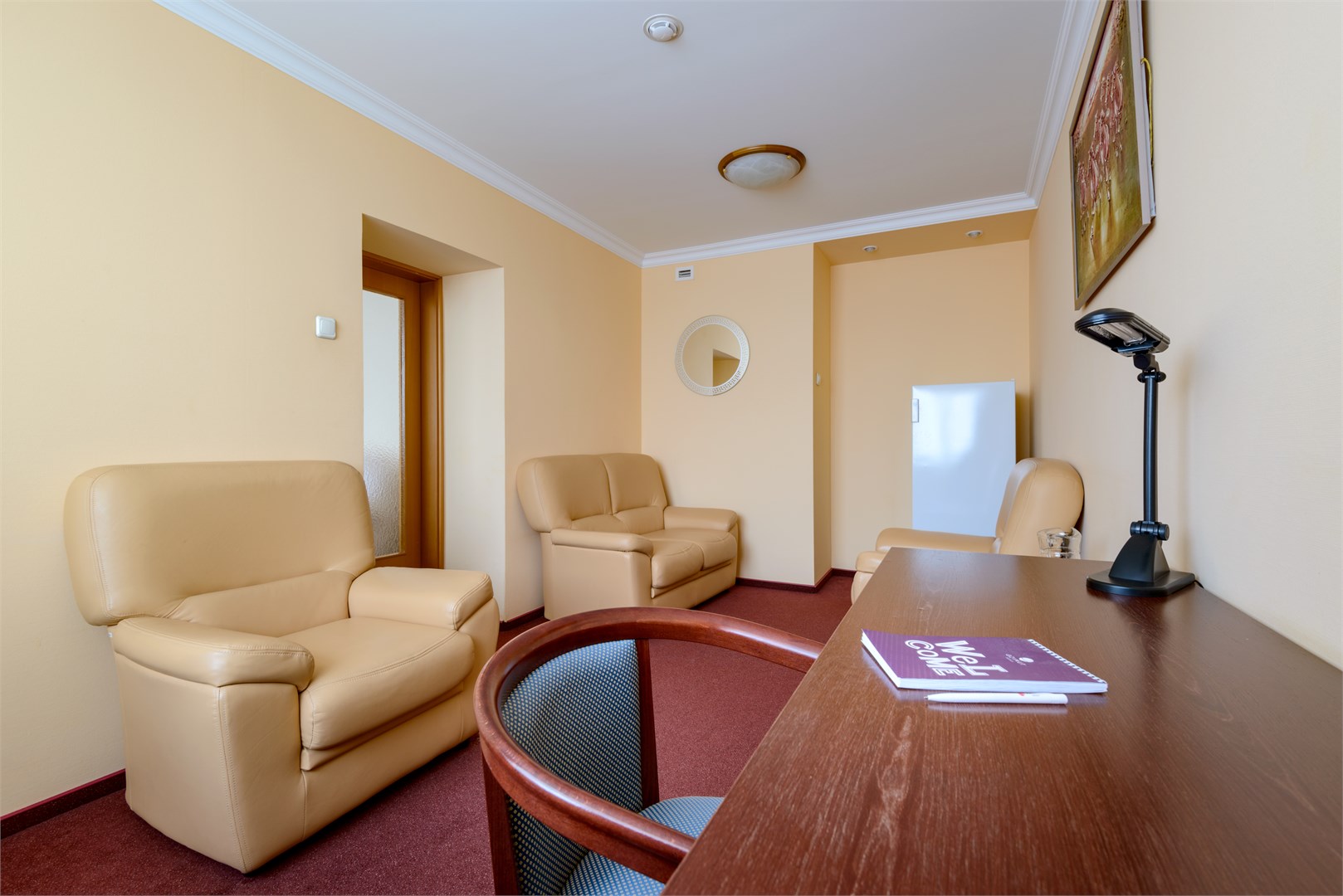 Апартаменты в AZIMUT Отель Мирный