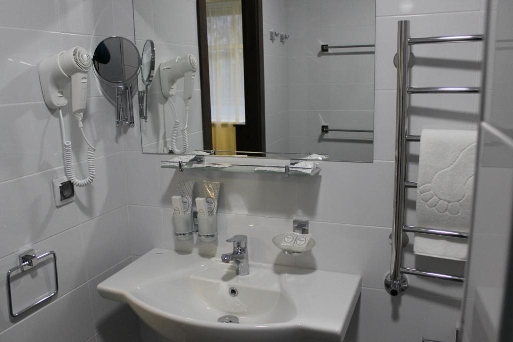 Джуниор Сюит 2-местный  корп. 1 в Azimut Здоровье Янтарь