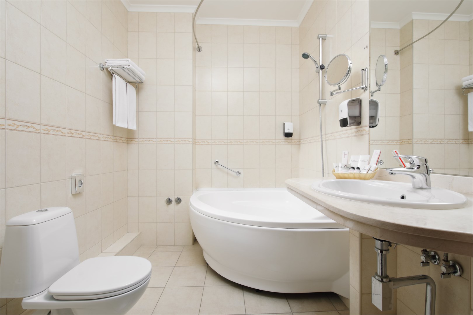 Студия бизнес в Undersun Рэд Роял