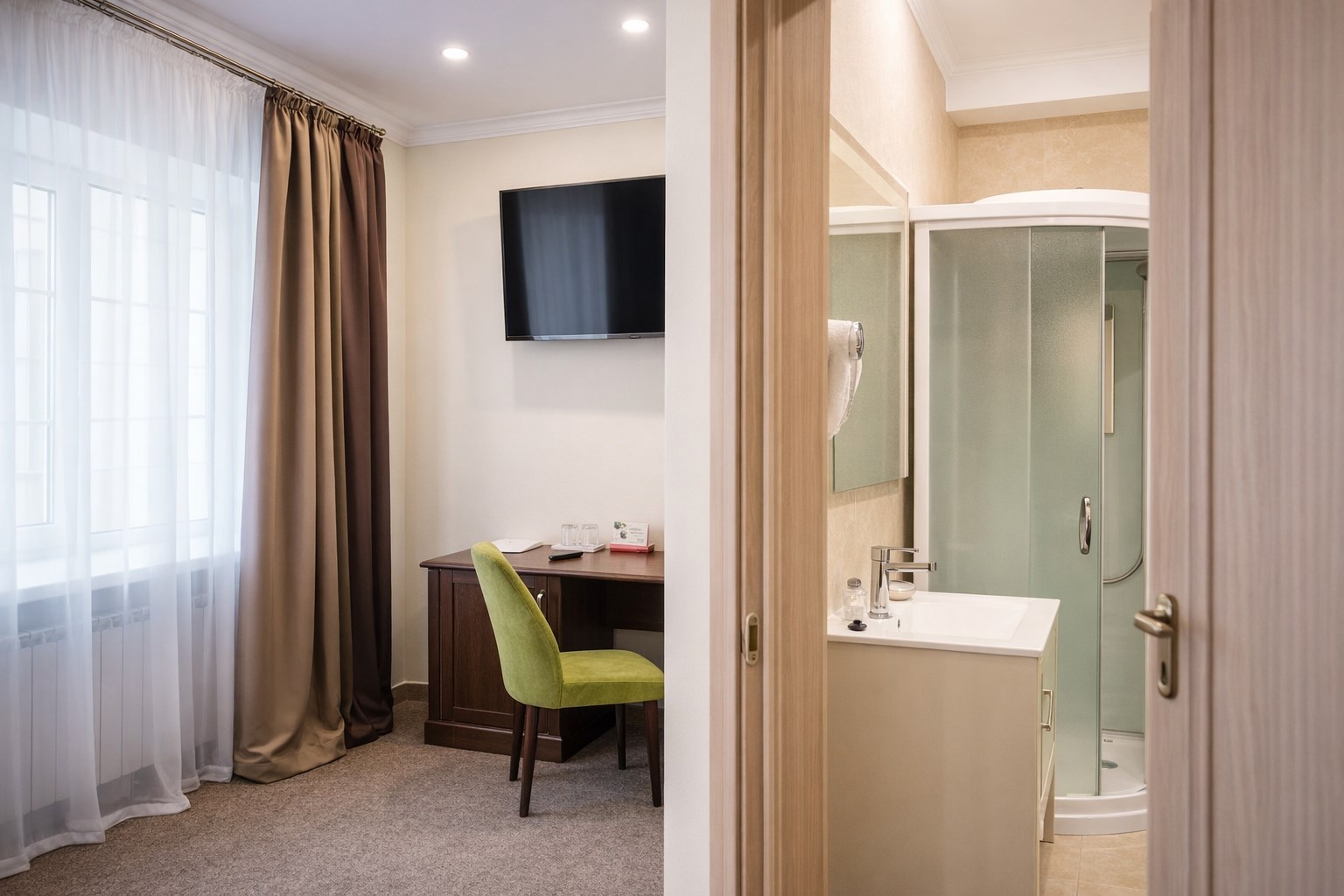 Улучшенный с двуспальной или раздельными кроватями в Фореста Фестиваль Парк