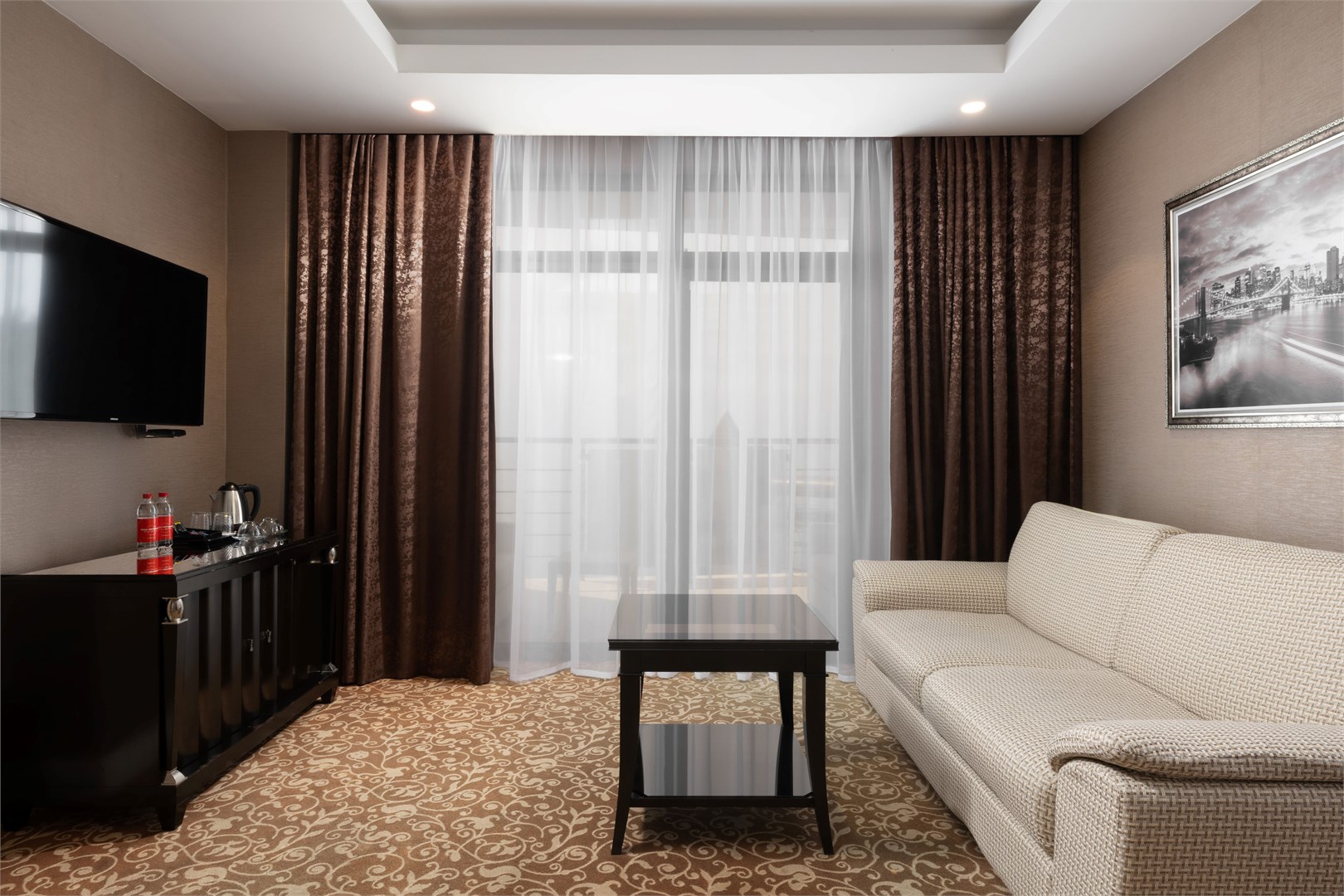 Люкс семейный 2-комнатный №801/803 (Олимп) в AZIMUT Здоровье Мыс Видный