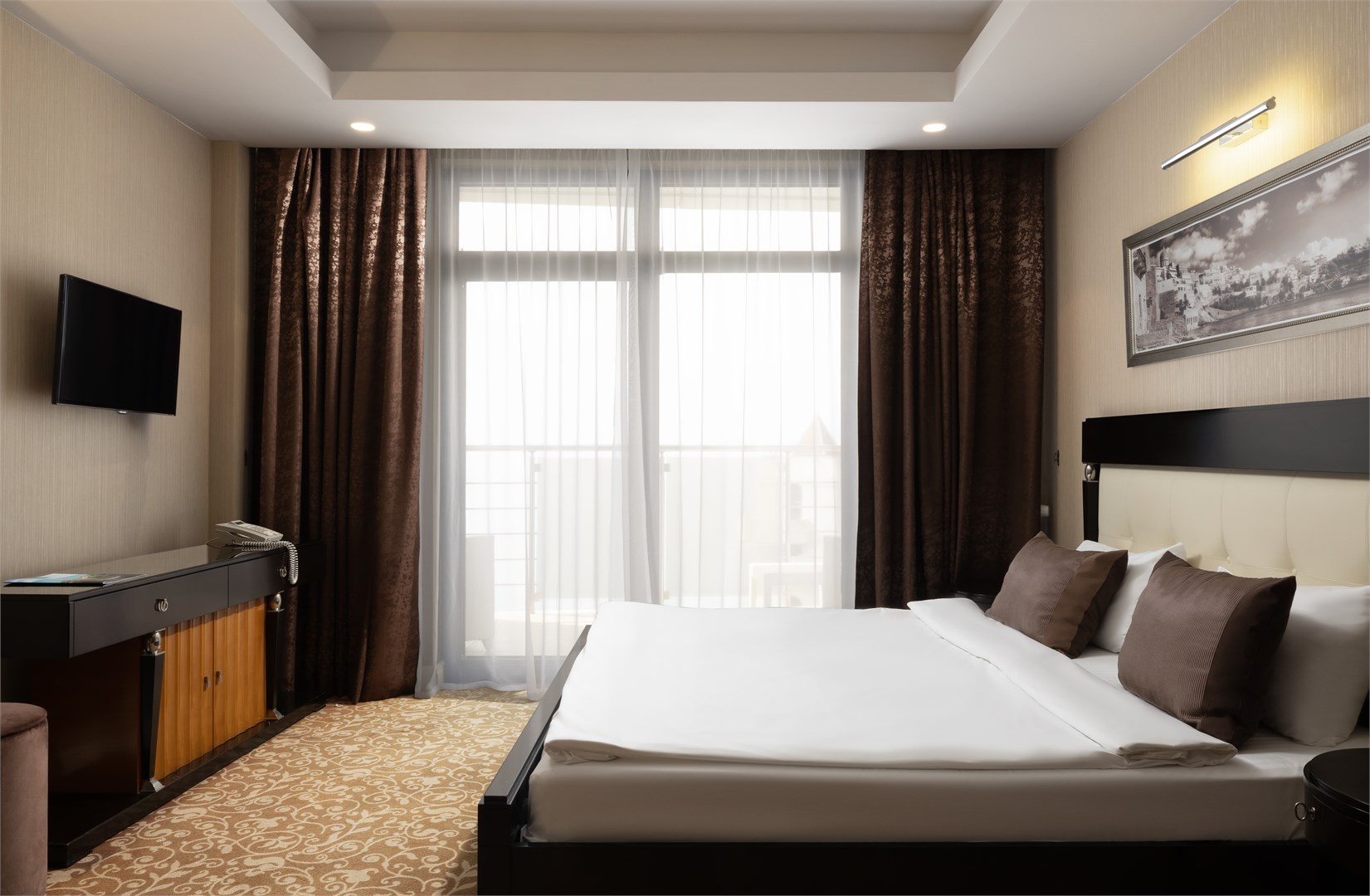 Люкс семейный 2-комнатный №801/803 (Олимп) в AZIMUT Здоровье Мыс Видный