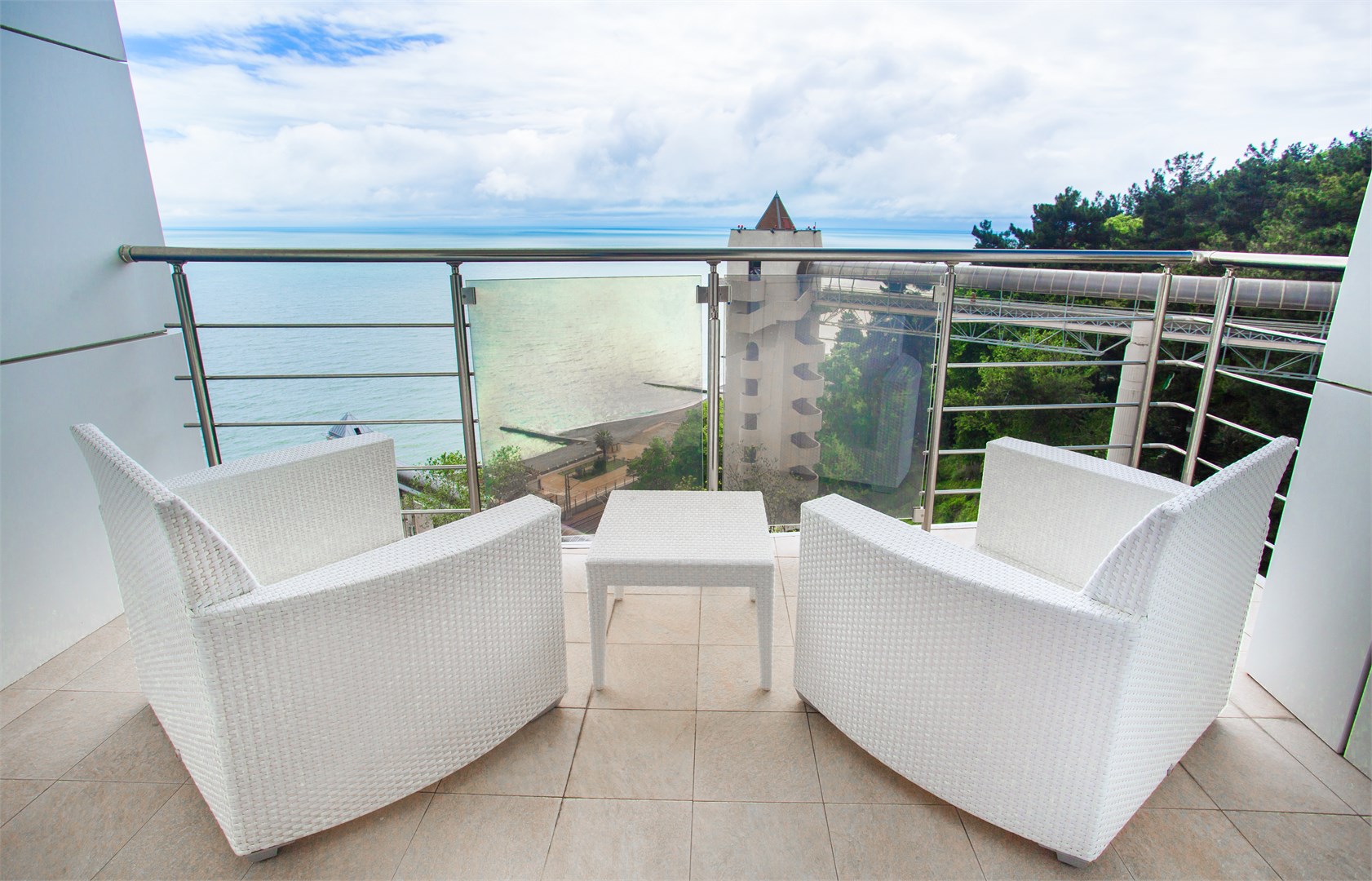 Люкс семейный 2-комнатный №801/803 (Олимп) в AZIMUT Здоровье Мыс Видный