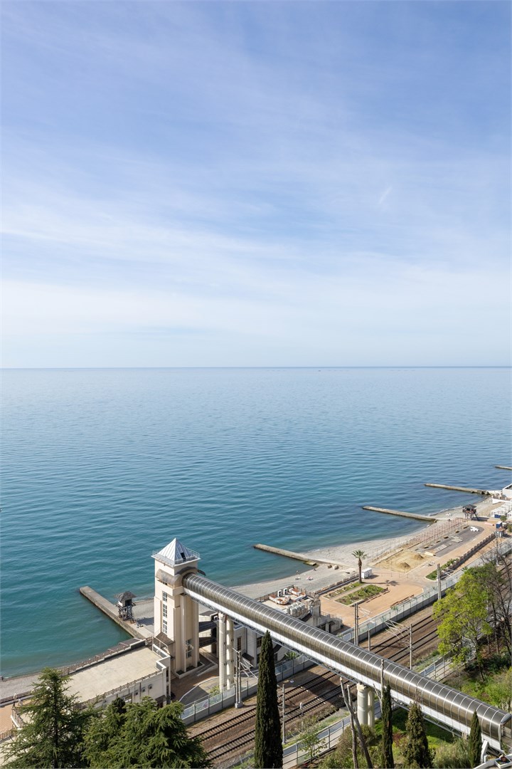 Люкс семейный 3-комнатный №901/902 (Олимп) в AZIMUT Здоровье Мыс Видный