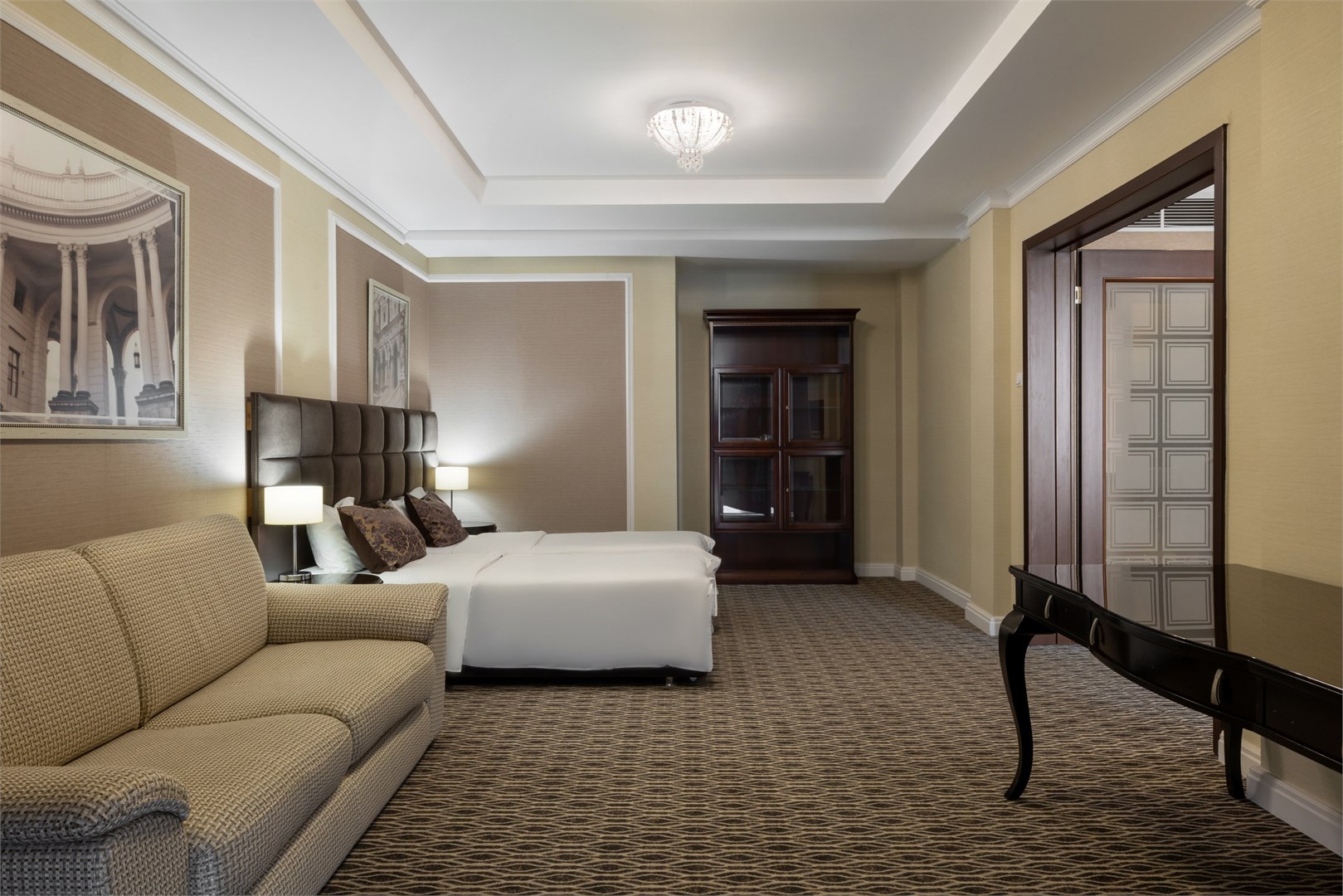 Люкс семейный 3-комнатный №901/902 (Олимп) в AZIMUT Здоровье Мыс Видный