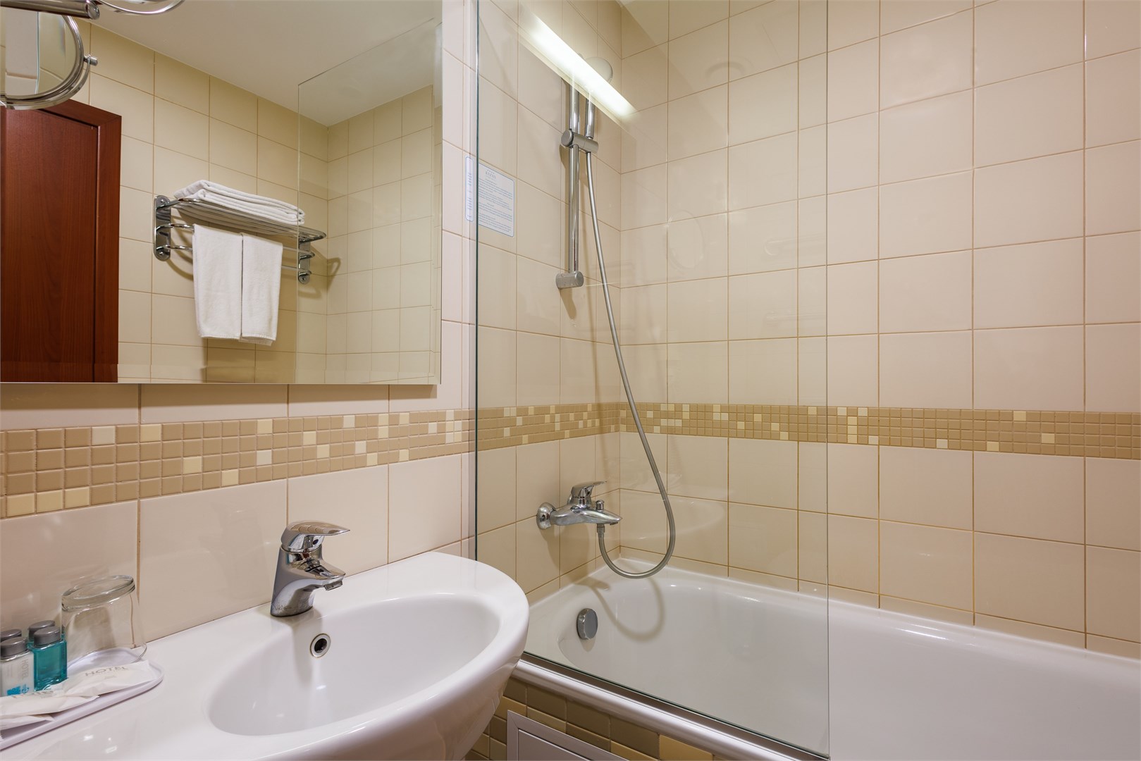 Джуниор Сюит панорамный KING в Гранд отель Казань