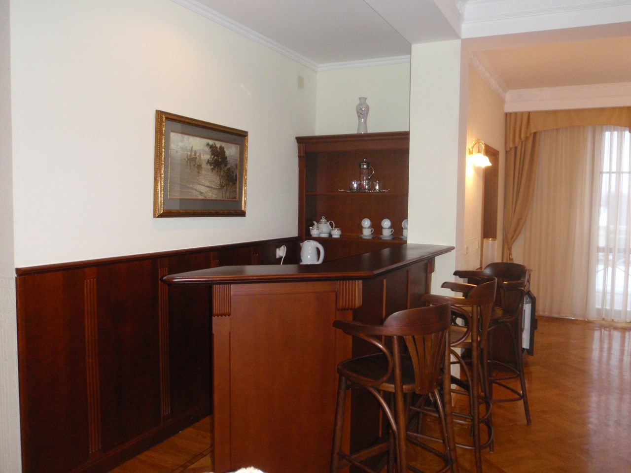 Апартаменты семейные 4-комнатные в РЖДЗ Санаторий Буран