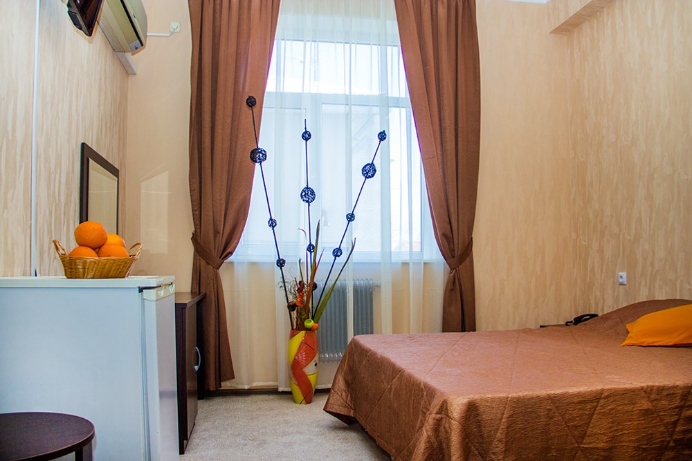 «Стандарт» в Континент