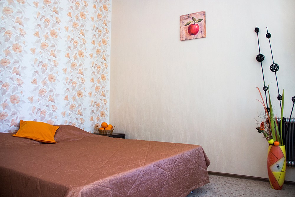 «Люкс» в Континент