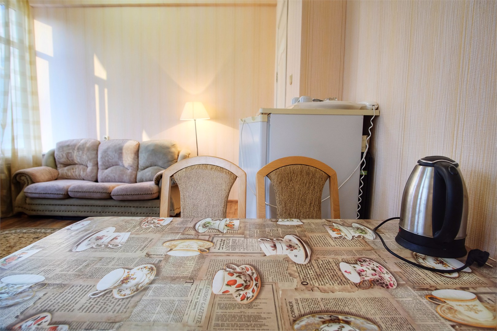 «Апартаменты» в Континент