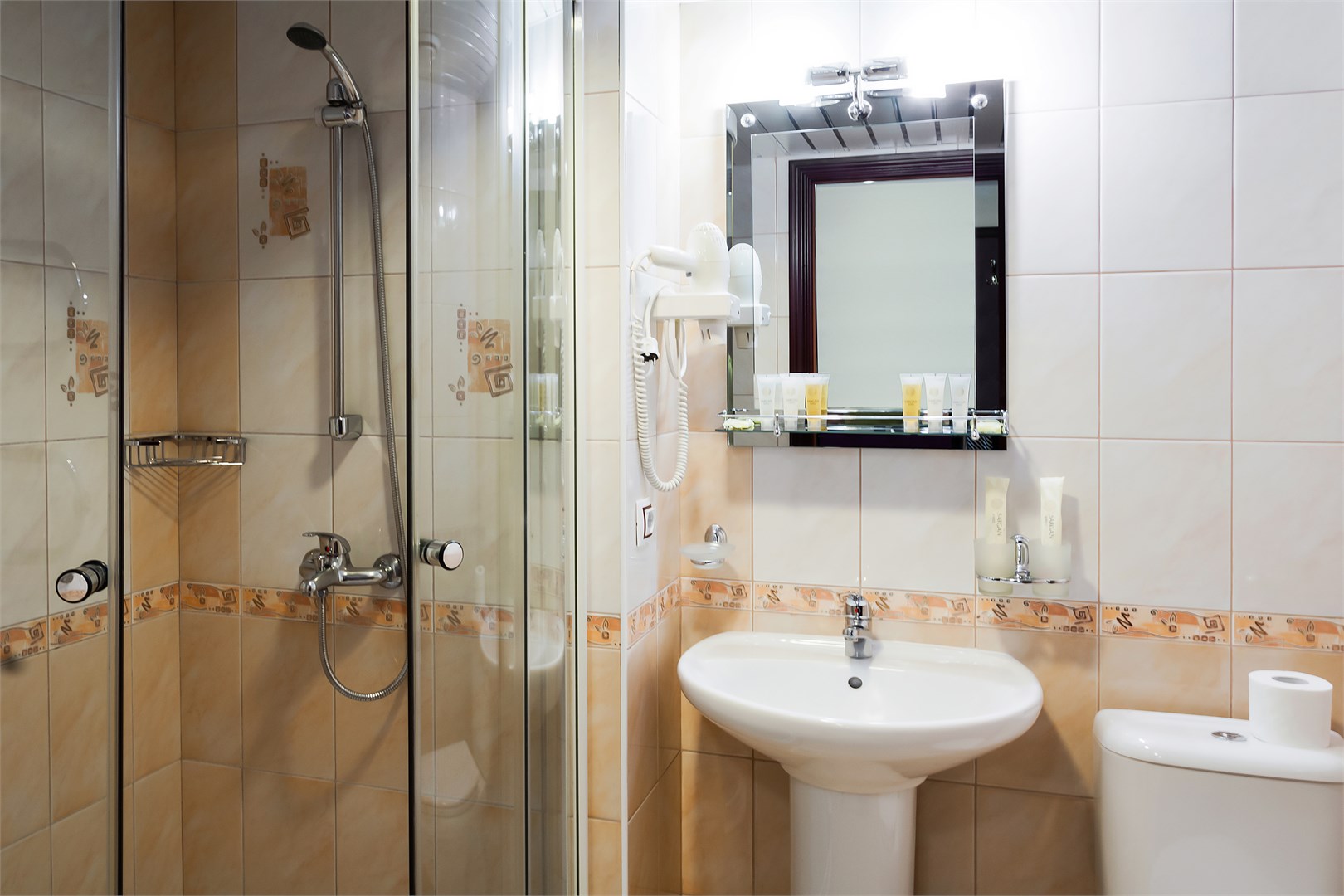 Стандарт с двумя раздельными кроватями в Azimut Отель Тамбов