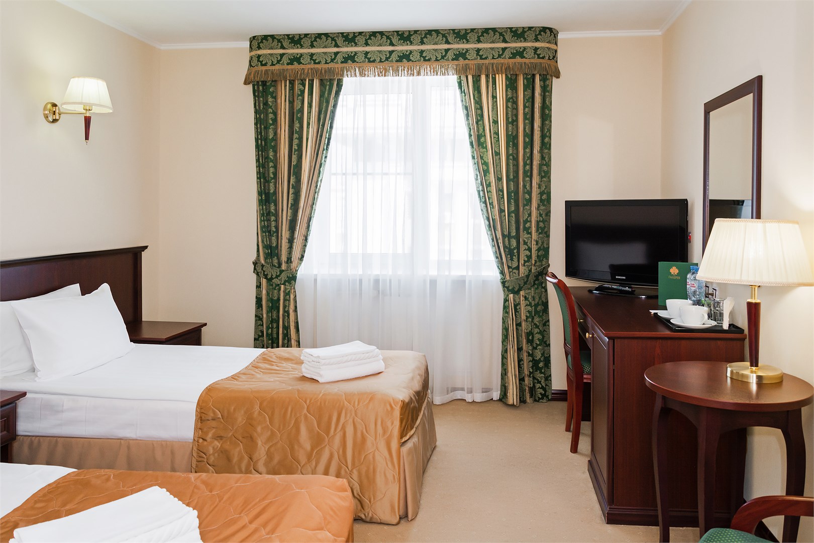 Стандарт с двумя раздельными кроватями в Azimut Отель Тамбов