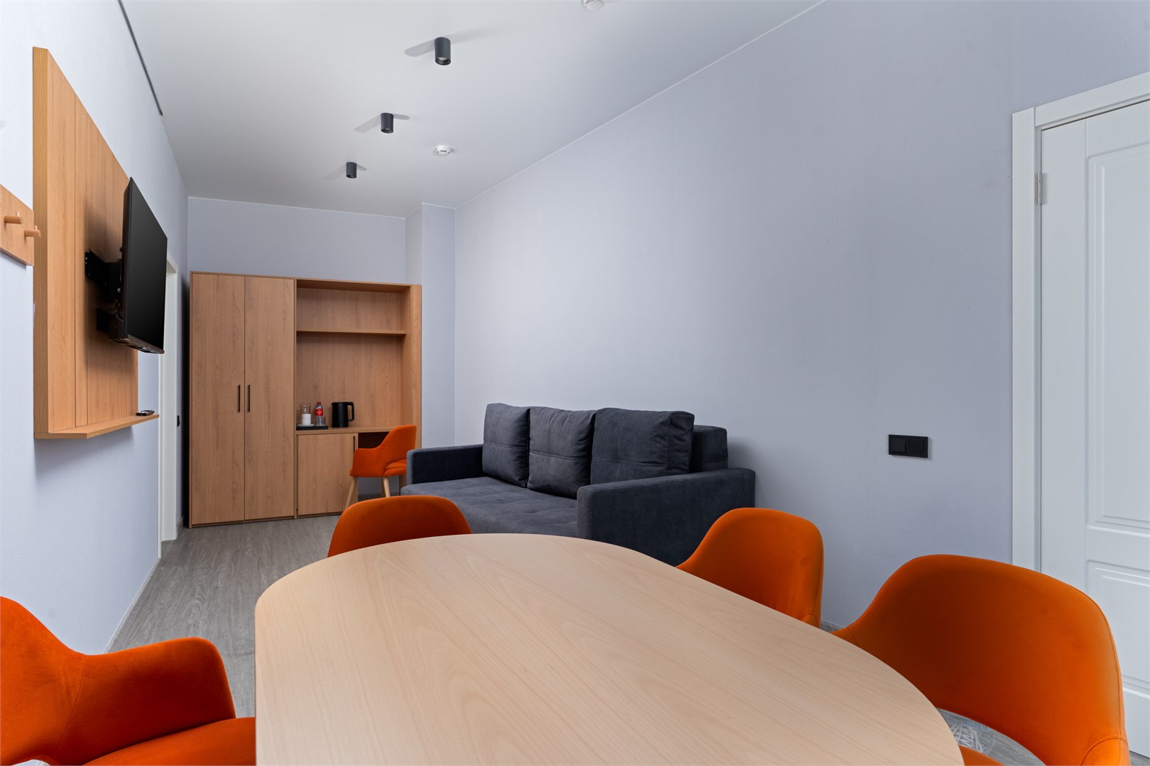 Стандарт семейный 2-комнатный в Azimut Здоровье Аквамарин