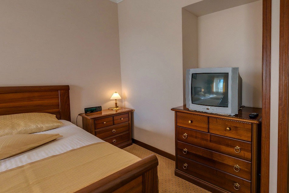 Люкс семейный 2-комнатный в Azimut Здоровье Аквамарин