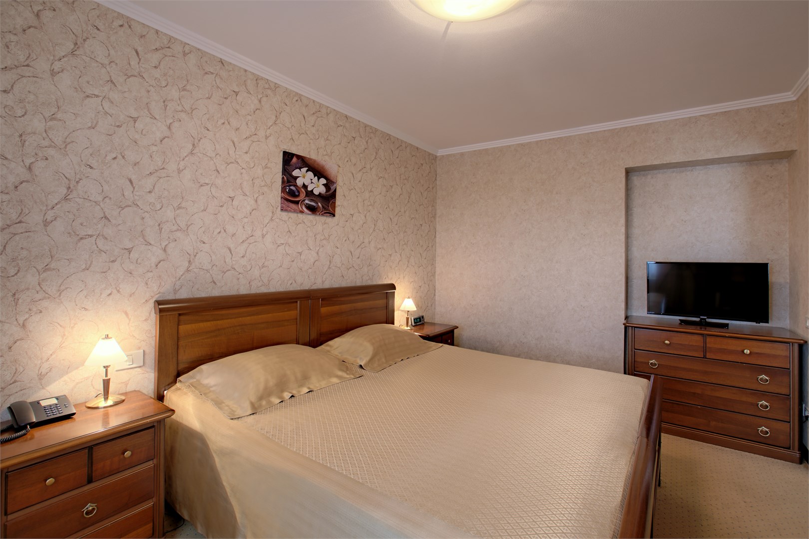 Люкс семейный 2-комнатный в Azimut Здоровье Аквамарин