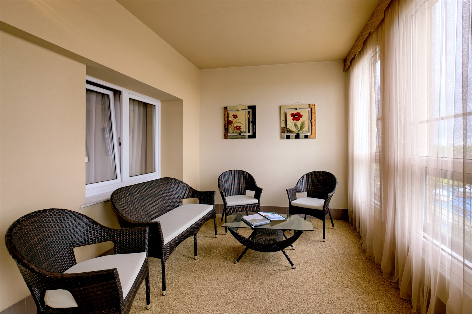 Апартаменты семейные 2-комнатные в Azimut Здоровье Аквамарин