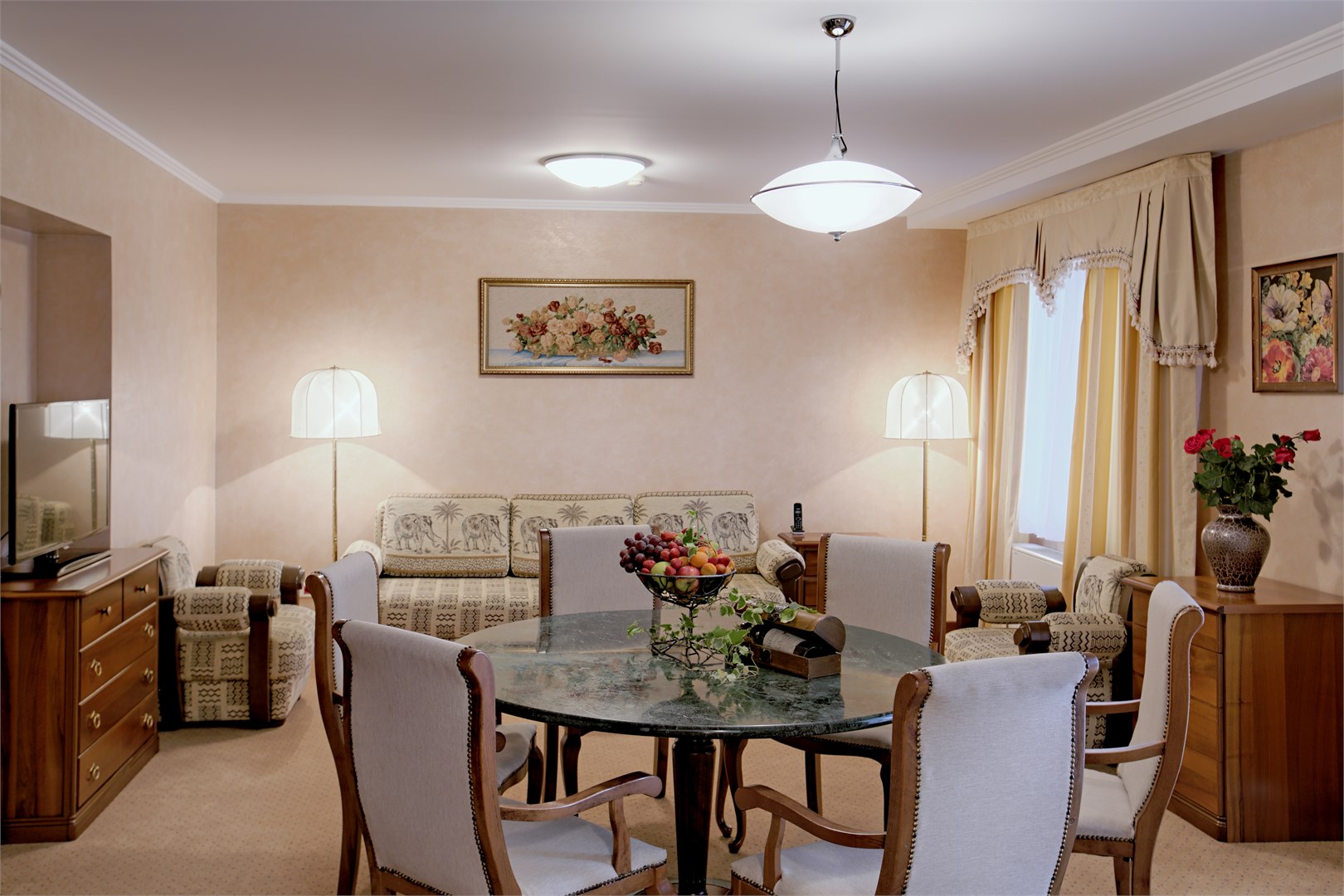 Апартаменты семейные 2-комнатные в Azimut Здоровье Аквамарин