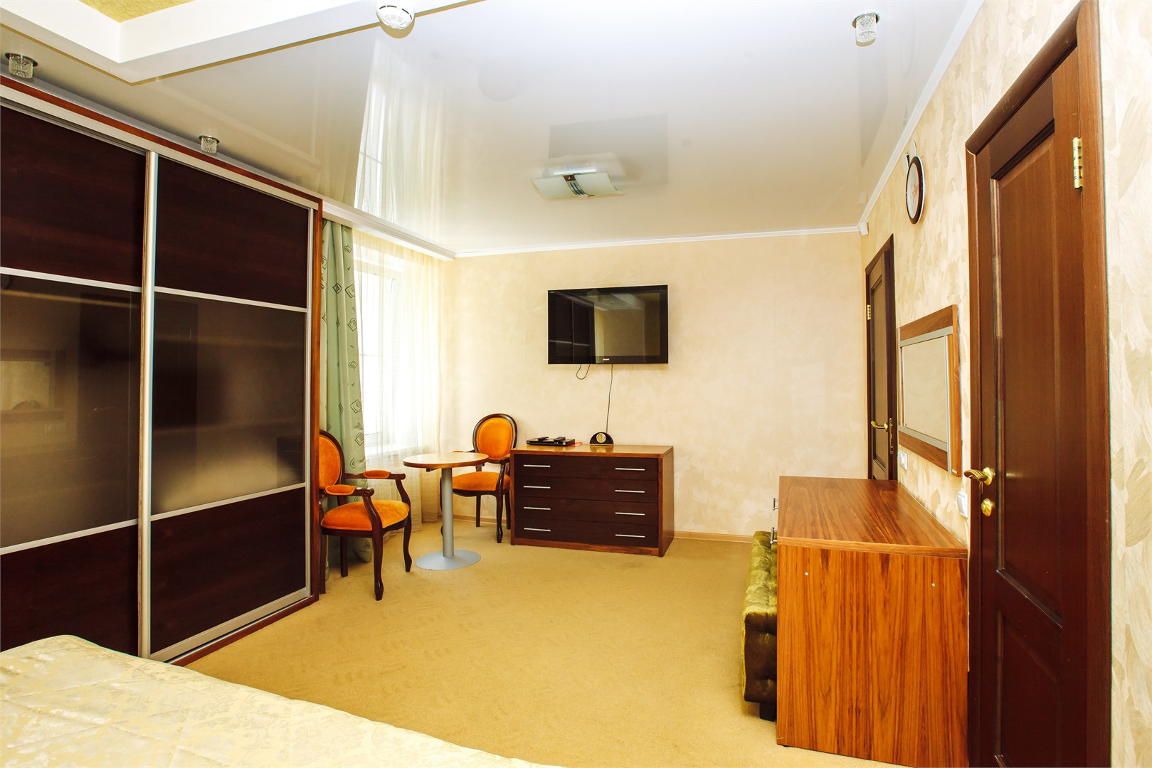 Люкс 2-комнатный 2-местный в РЖДЗ Санаторий Транссиб