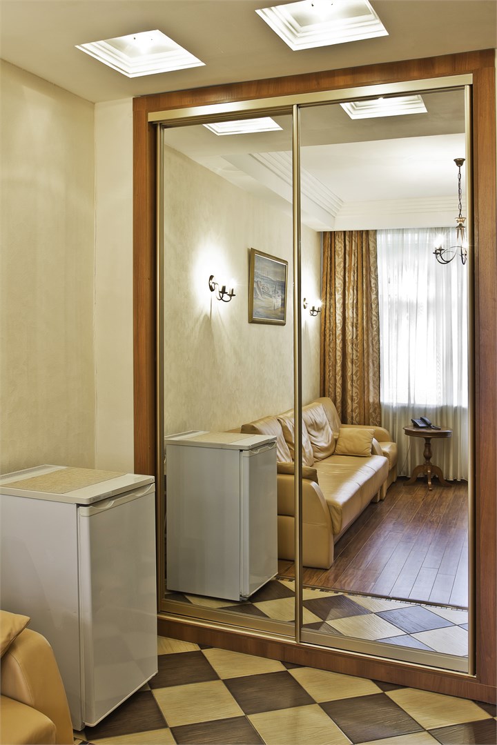 Джуниор Сюит 2-комнатный 2-местный (3 корпус) в Волжские дали