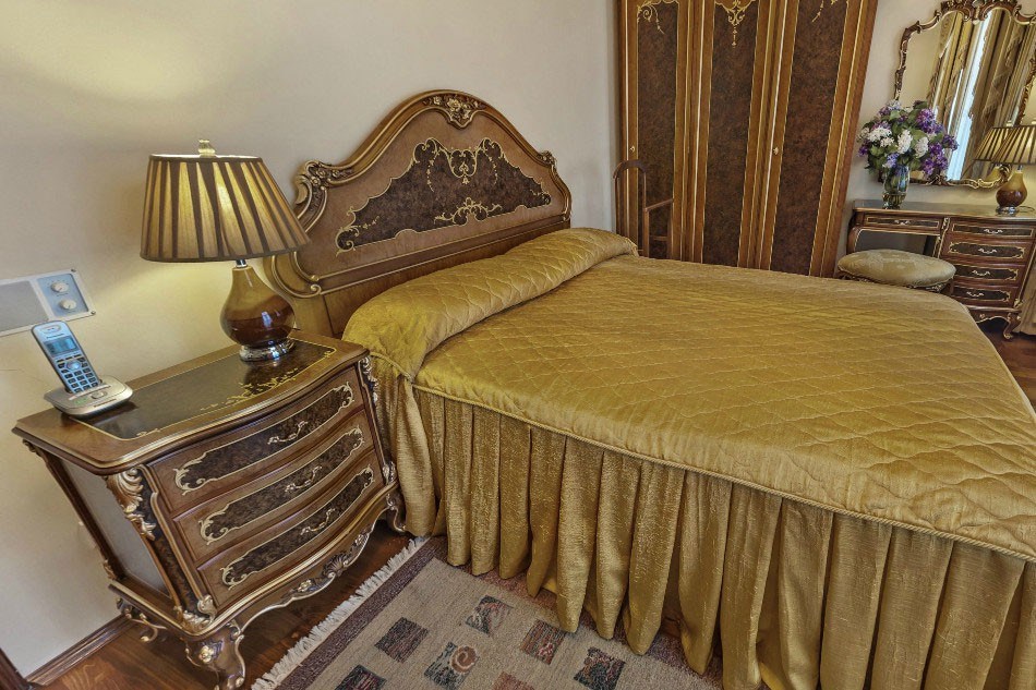 Люкс однокомнатный одноместный SGL № 2,4,5 корпус 5 в Azimut Здоровье Долина Нарзанов Кисловодск