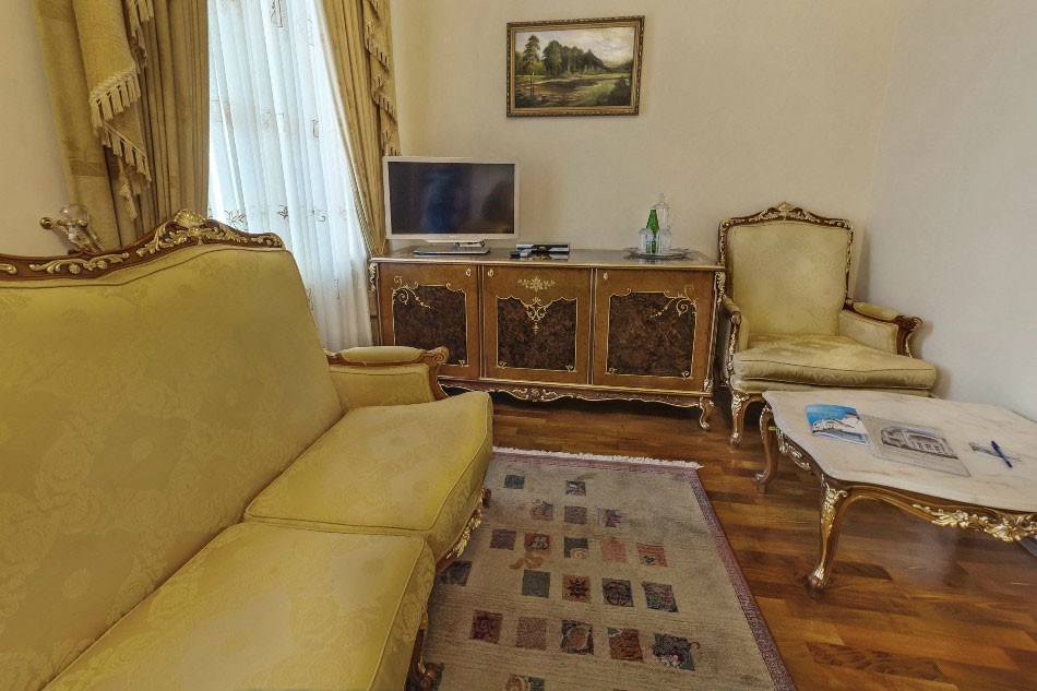 Люкс однокомнатный одноместный SGL № 2,4,5 корпус 5 в Azimut Здоровье Долина Нарзанов Кисловодск