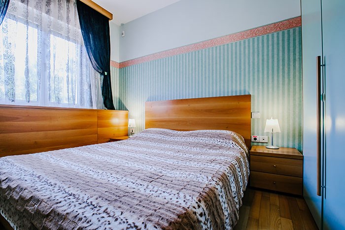 Апартаменты семейные 5-комнатные (коттедж) в Azimut Здоровье Солнечный