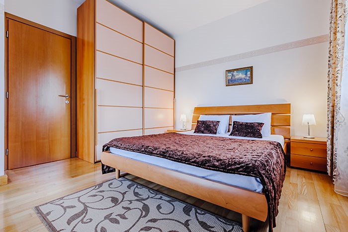 Апартаменты семейные 5-комнатные (коттедж) в Azimut Здоровье Солнечный