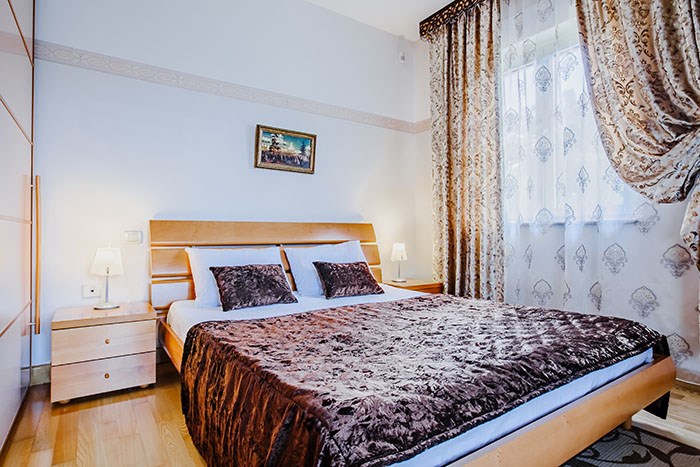 Апартаменты семейные 5-комнатные (коттедж) в Azimut Здоровье Солнечный