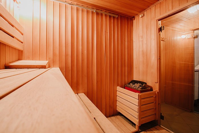 Апартаменты семейные 5-комнатные (коттедж) в Azimut Здоровье Солнечный