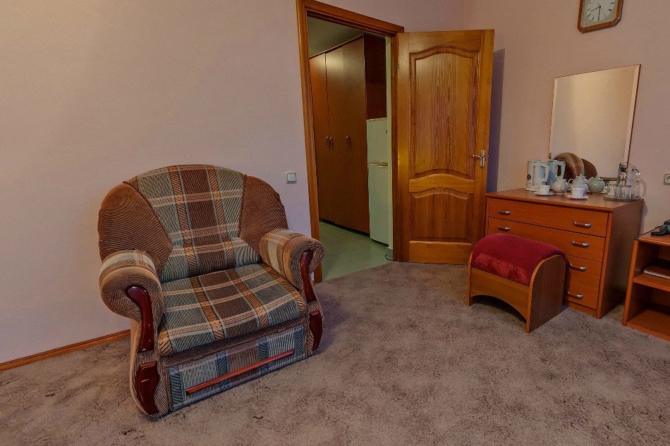 Стандарт 2-местный с большой кроватью в РЖДЗ Санаторий Буран