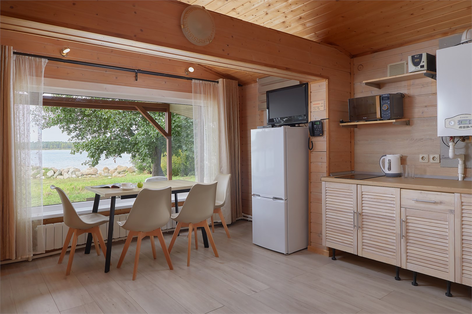 Коттедж "Кубрик" на 4 человека в Окунёвая